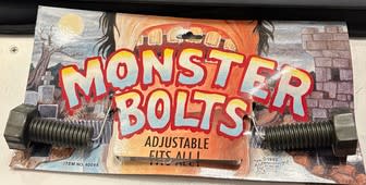 Vintage Monster Bolts Neckband Forum