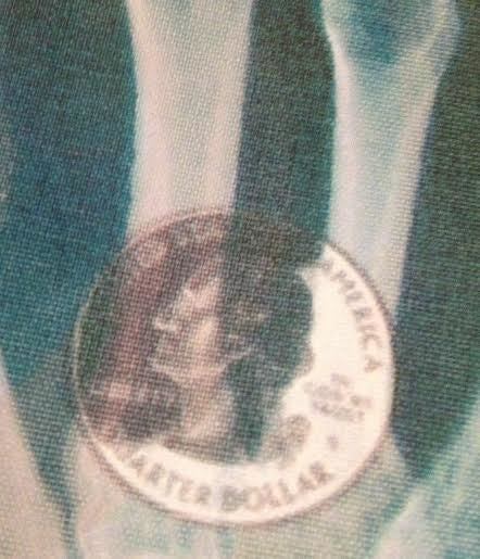 X-Ray Wand - Coin, Close-up by Ronjo (M9)