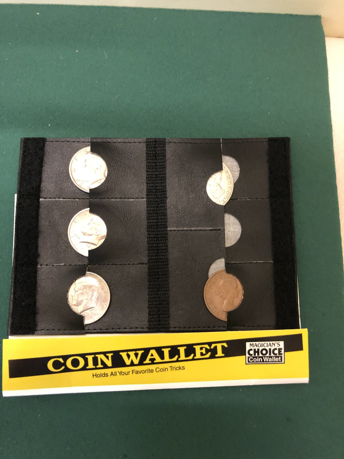 Coin Wallet R 1 Coin Wallet by Ronjo - Coin (M8/1009) – Ronjo's Magic and Costumes