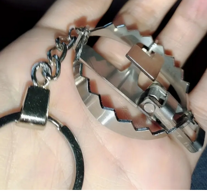 Keychain Mini Animal Trap Real Working